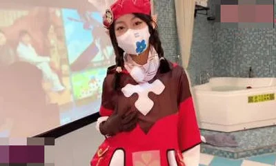 可爱小女友OCS清纯性感女船长被内射，肉嘟嘟可爱粉嫩白虎小穴主动坐到大肉棒上骑乘