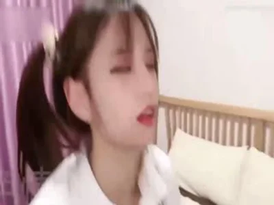 师生乱伦 高中生双马尾萝莉学生妹勾引老师求操