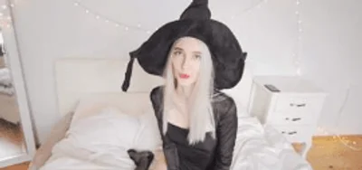 万圣节那天我进了顽皮女巫的房间 欧美
