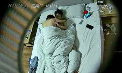 酒店偷拍新片速递-情人节舔逼狂魔与反差婊眼镜女友