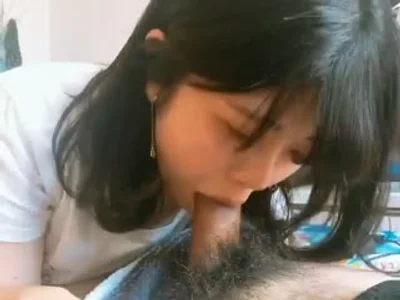 #精选 #口交 清纯气质女友樱桃小嘴吃大鸡巴