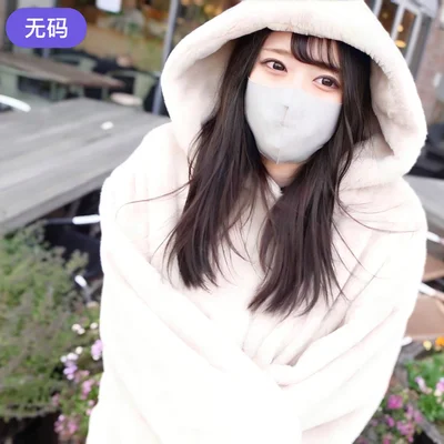 空姐被迷奸视频流出~把空姐拿捏，双腿叉开露出私密处任意玩弄抽插