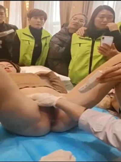 【探花精选】气质黄发妹子啪啪，花臂纹身舔弄骑乘抽插猛操