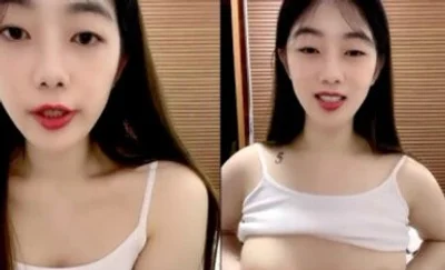 七彩主播幼校老师：在校大奶老师~B粉嫩啊~爱了爱了校园清纯回家露大淫屄判若两人！.