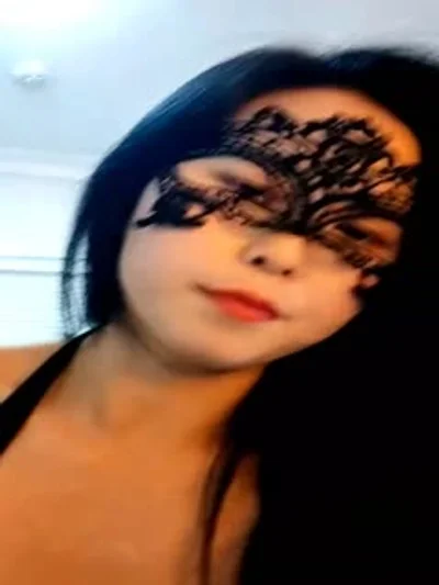 1#掏出一对豪乳，骑脸乳交插嘴，主动骑乘位抽插，好久没操舒服了
