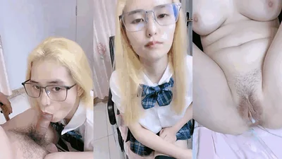 [JK pretends to be a blonde girl with glasses] She looks pure and gets fucked by her fuck buddy! She squats on the ground and deep throats her, and her white and tender tits shake in the riding positi