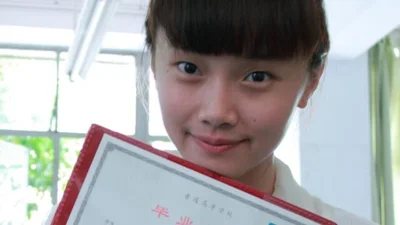 [Heavy] &quot;From the ignorant girl to the married girl&quot; This girl is called Chen Jia. In 2008, the local Nanning movie &quot;Boxed Lunch&quot; took advantage of the movie to have sex with 6 gir