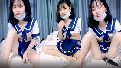 Pure student girl short hair student girl uniform props show face masturbation 1