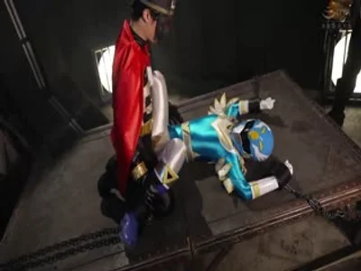 SPSC-42 Sexual Soul Injection! Nakadashi Mask Tensho Sentai Wing Ranger Blue Wing A blue bird with its wings torn off