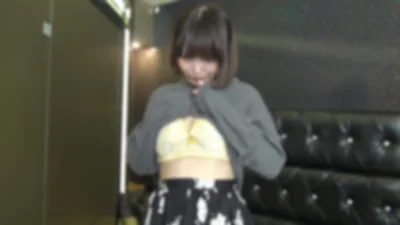 FC2-4427074 色白ショートの清楚系。おしとやかな事務員の裏の顔は乱れまくりのエロエロ美女。無毛マンコに
