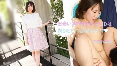 110723-001 I have a friend on the Internet who recognizes JD with shaved hair and a smooth penis as Nakata Minami