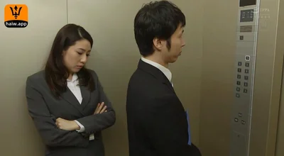 Gao Yuanyuan meets in the elevator