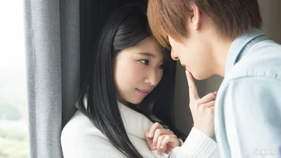 681-MIHINA-01与超级敏感的剃光女孩Mihina发生性关系