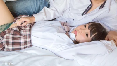 689-SHIZUKU-01Ubu剃光的女孩和制服HShizuku