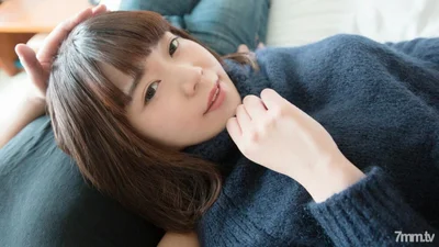 733-HIKARI-01SEXHikari喜欢透明的白皮肤女孩